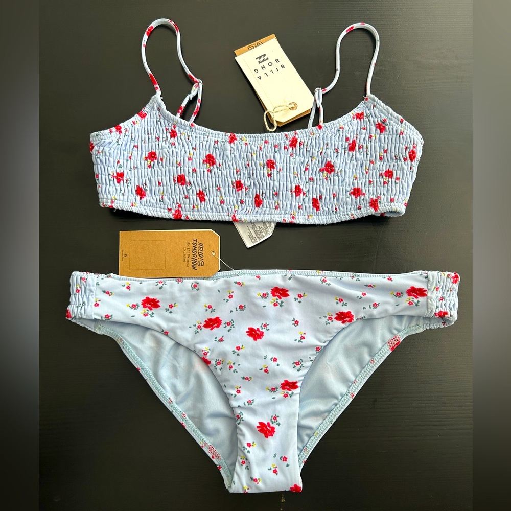 BILLABONG, ON THE PATH Swimwear Set in Ice Blue with flower print
